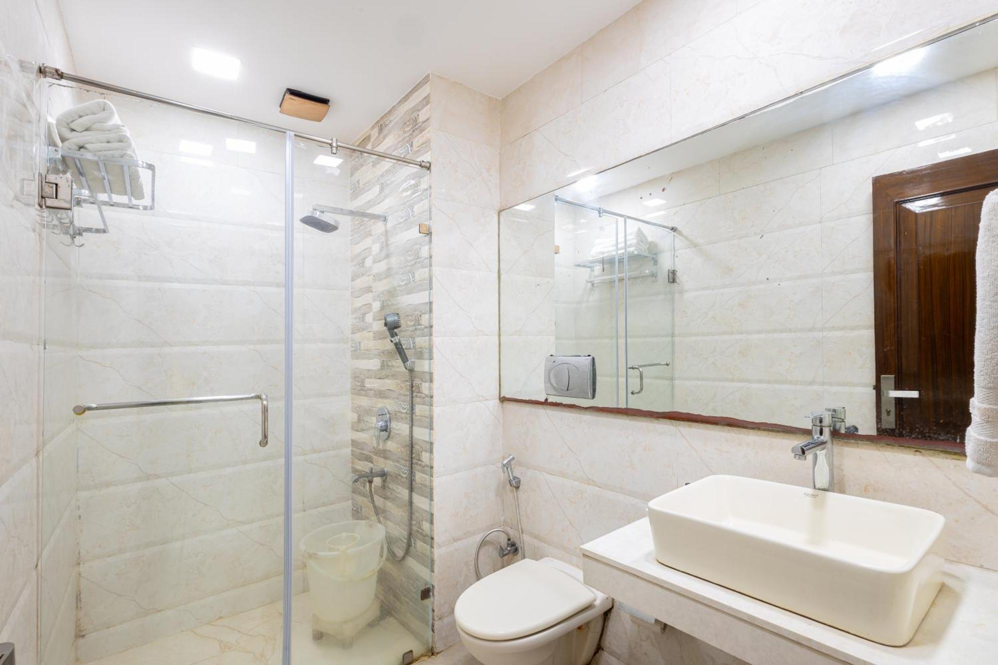 Hotel Panickers Residency - Ajmal Khan Market Near Karol Bagh Metro Delhi  Dış mekan fotoğraf