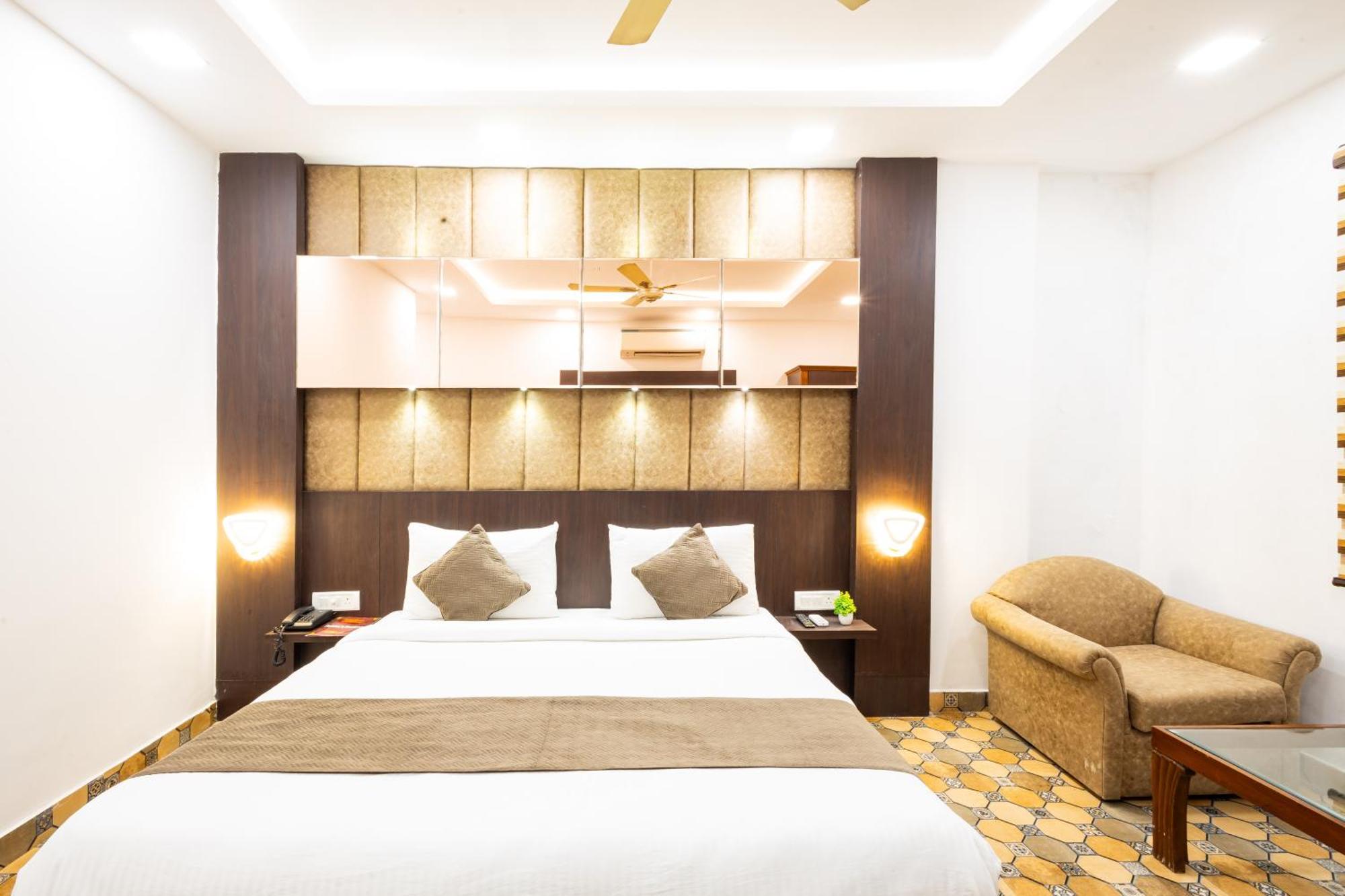 Hotel Panickers Residency - Ajmal Khan Market Near Karol Bagh Metro Delhi  Dış mekan fotoğraf