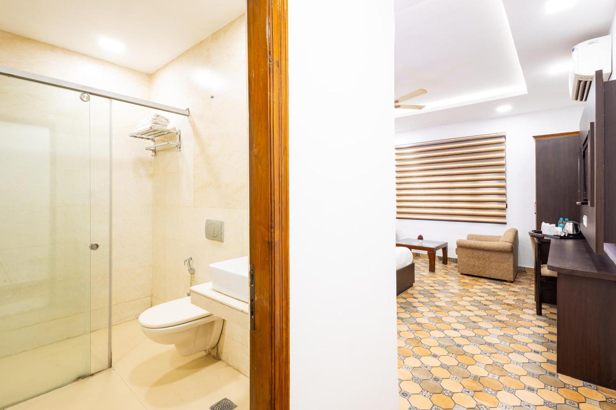 Hotel Panickers Residency - Ajmal Khan Market Near Karol Bagh Metro Delhi  Dış mekan fotoğraf