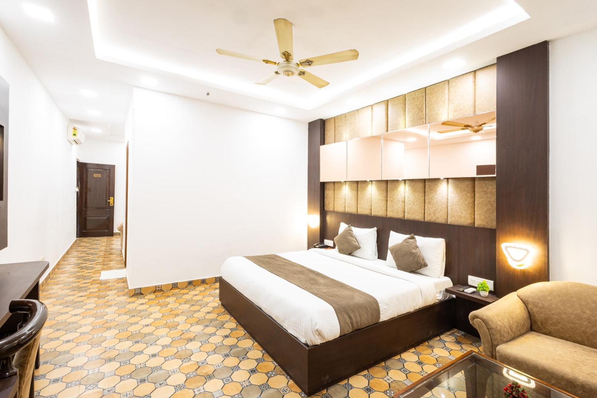 Hotel Panickers Residency - Ajmal Khan Market Near Karol Bagh Metro Delhi  Dış mekan fotoğraf