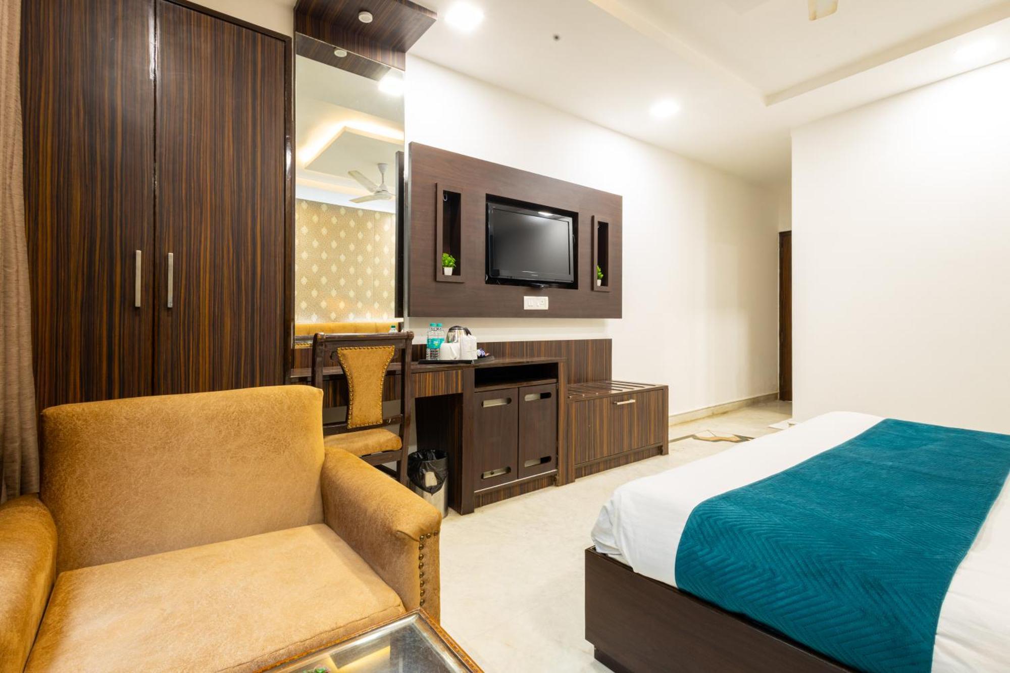 Hotel Panickers Residency - Ajmal Khan Market Near Karol Bagh Metro Delhi  Dış mekan fotoğraf