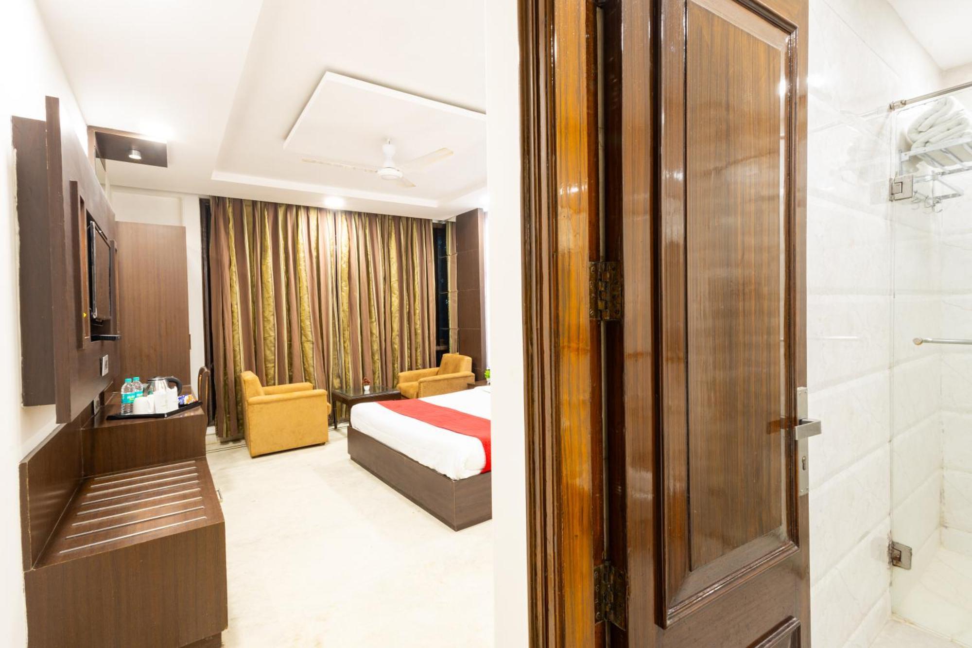 Hotel Panickers Residency - Ajmal Khan Market Near Karol Bagh Metro Delhi  Dış mekan fotoğraf
